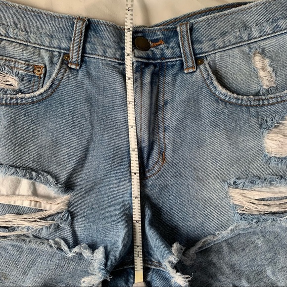 Billabong High-rise Denim Shorts - Picture 6 of 7